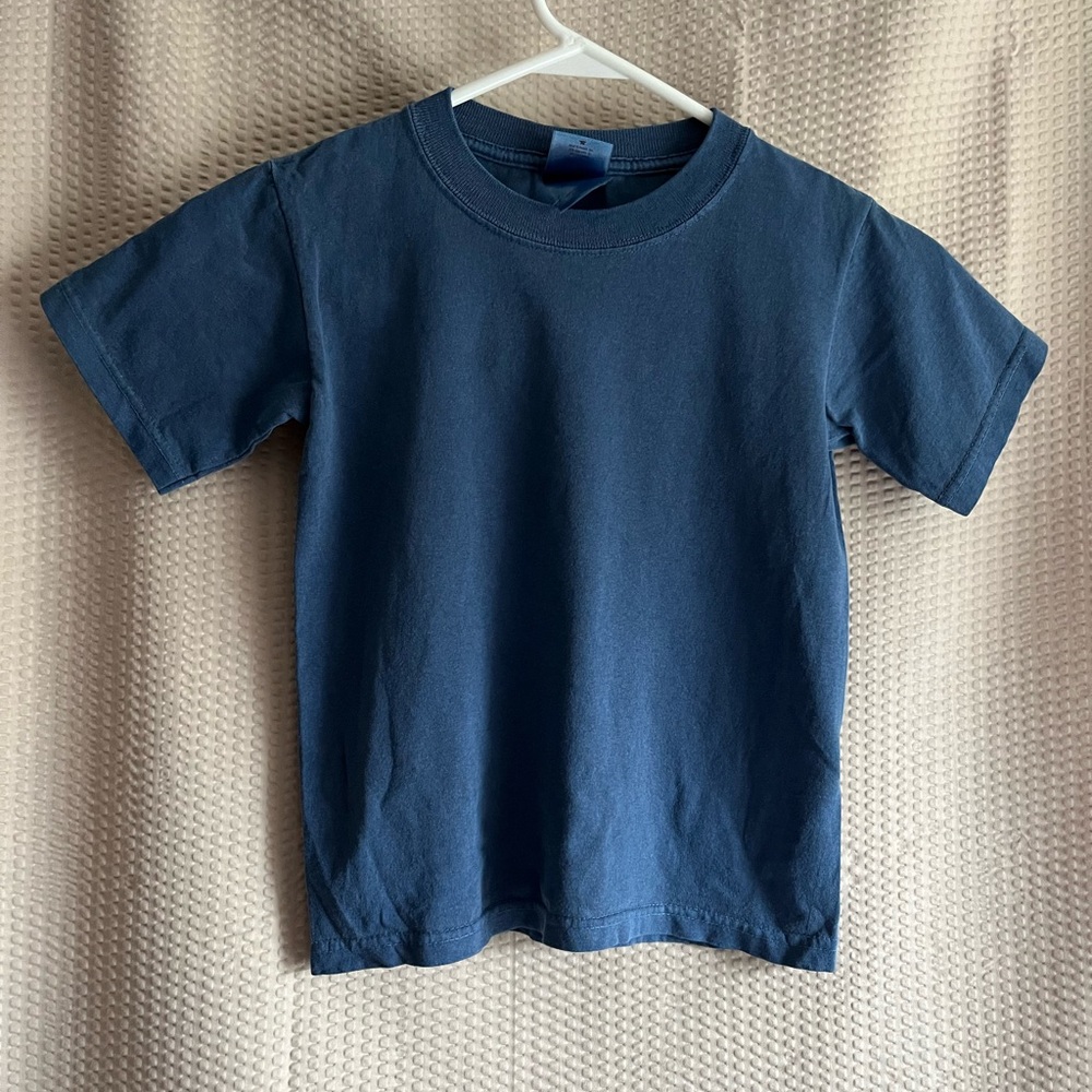 Chroma ZONE navy blue youth t-shirt. Pre-washed pre-shrunk 100% cotton